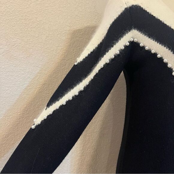 VTG 90s Black and White Geometric Sweater Dress by Yarnworks Petite Size MP/S - Picture 4 of 16